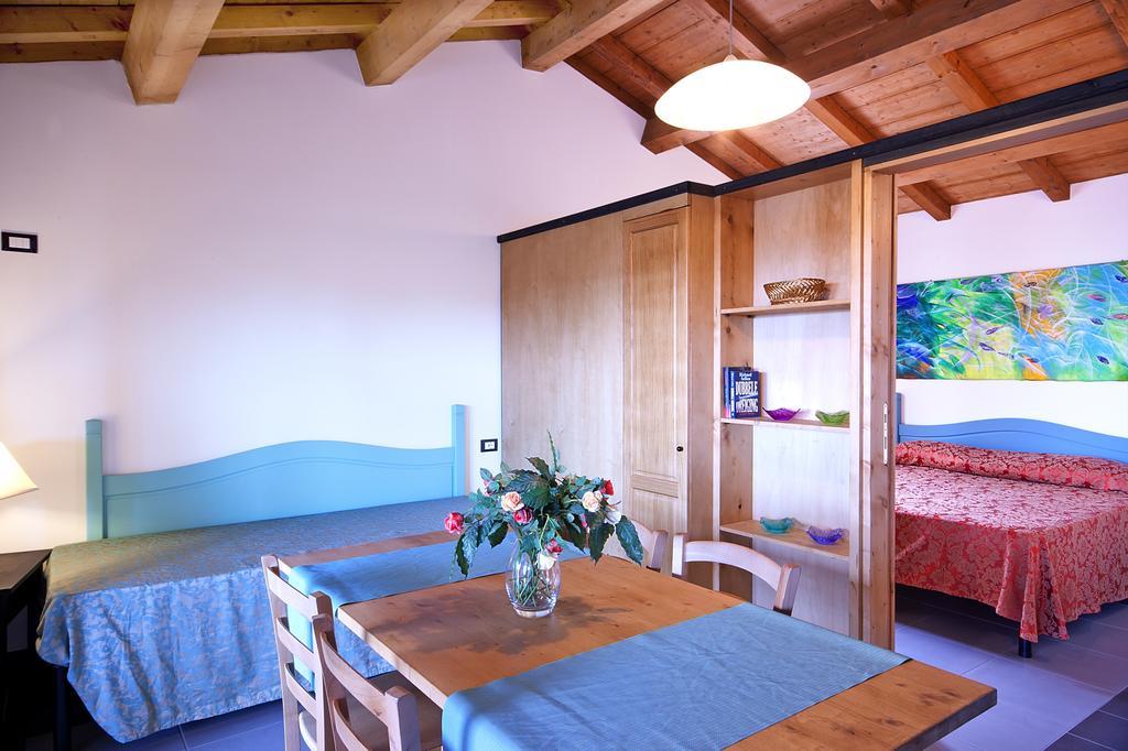 Il Borgo Centro Vacanze Guardistallo Exterior foto